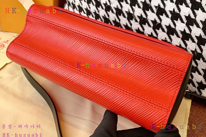 �ڹ̷��ޡ� ���̺��� Ʈ����Ʈ MM  LV M50282