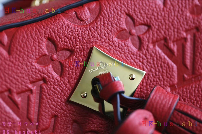 �ڹ̷��ޡڷ��̺��� ������ M44606