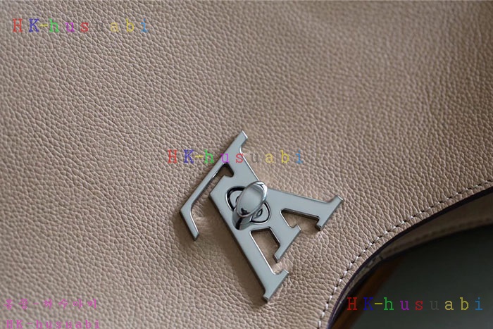 �ڹ̷��ޡڷ��̺��� ���� ȣ���� M44330