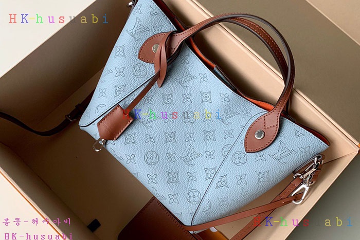 �ڹ̷��ޡ� ���̺��� ���� ��Ʈ�� M52975