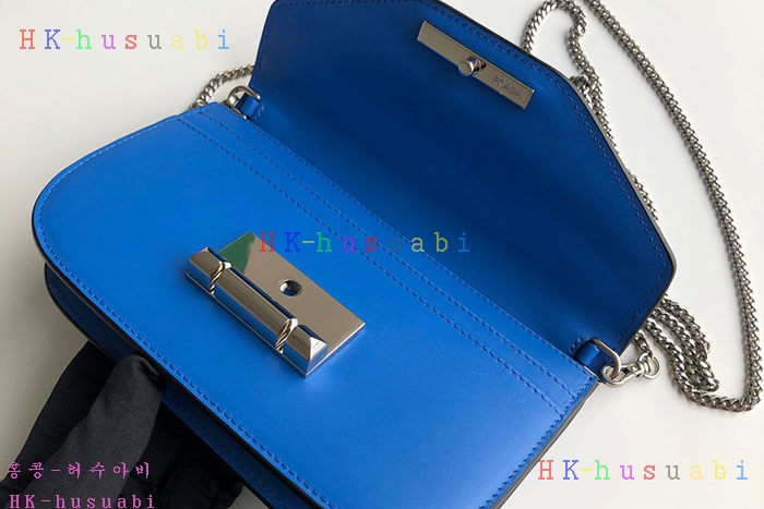 �ڹ̷��ޡ� ����� �ú��� ���� �̴Ϲ� P 1DH011