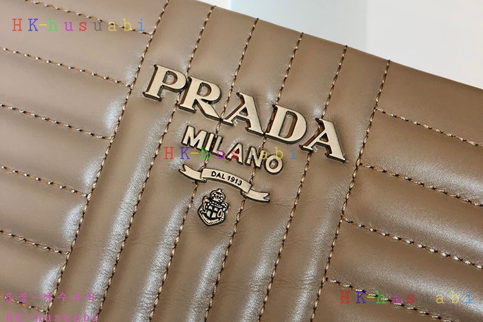 �ڹ̷��ޡ� ����� ���̾�׷� ü�� Ŭ��ġ P 1BF087-2