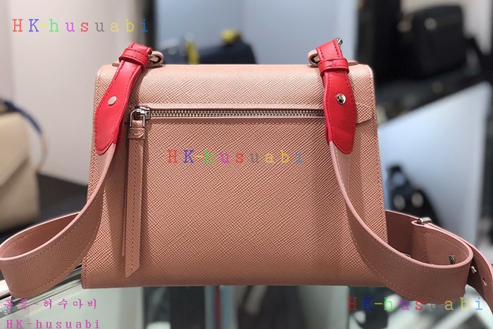 �ڹ̷��ޡ� ����� ���ǾƳ� ����� P 1BD186-2