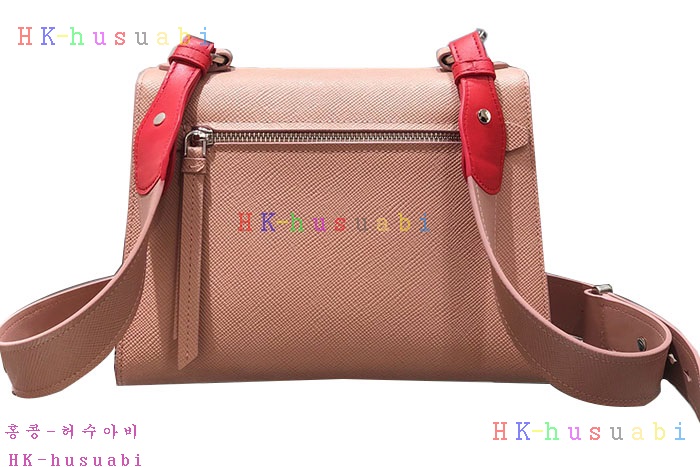 �ڹ̷��ޡ� ����� ���ǾƳ� ����� P 1BD186-2