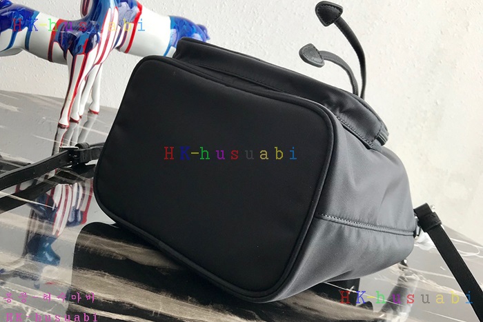 �ڹ̷��ޡ� ����� ��Ŷ�� P 1BH038-8