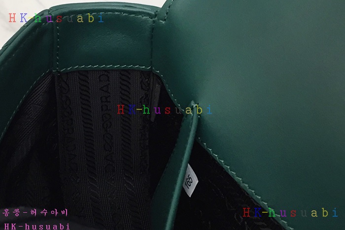 �ڹ̷��ޡ� ����� ���̾�׷� ü�� ũ�ν��ٵ��  P 1BD164-4