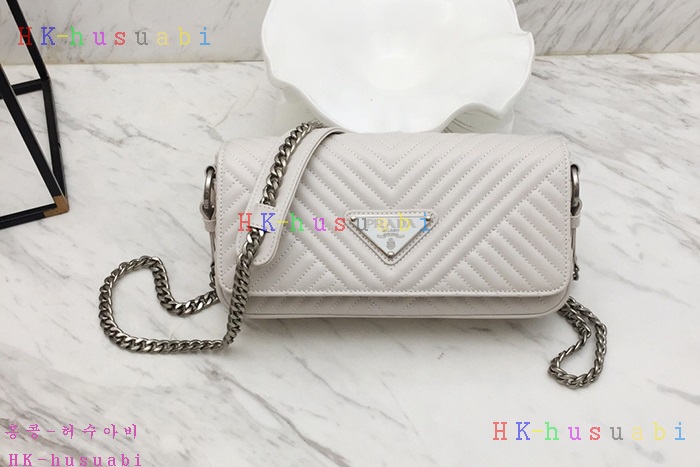 �ڹ̷��ޡ� ����� ���̾�׷� ü�� ũ�ν��ٵ��  P 1BD164-6