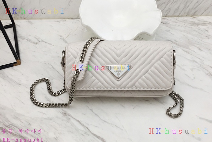 �ڹ̷��ޡ� ����� ���̾�׷� ü�� ũ�ν��ٵ��  P 1BD164-6