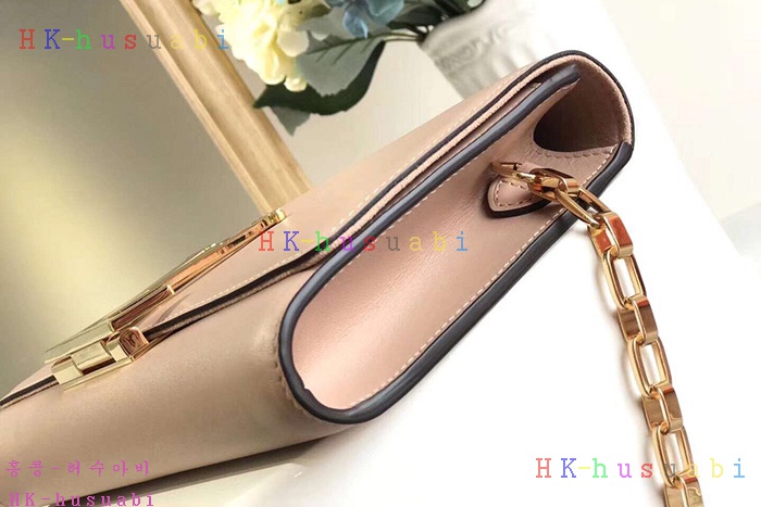 �ڹ̷��ޡ� ���̺��� ü�� ������ M94336-2