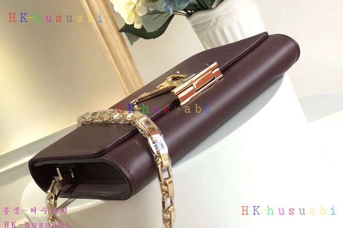 �ڹ̷��ޡ� ���̺��� ü�� ������ M94336-3