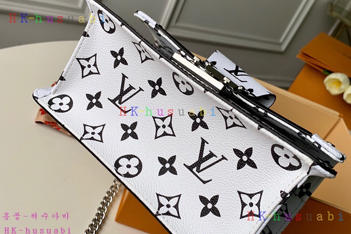 �ڹ̷��ޡ� ���̺��� LV ������� M90445