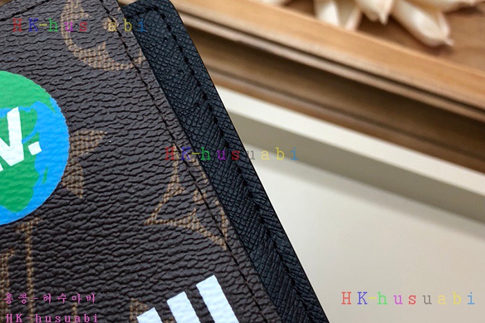 �ڹ̷��ޡ� ���̺���  ���� M67818