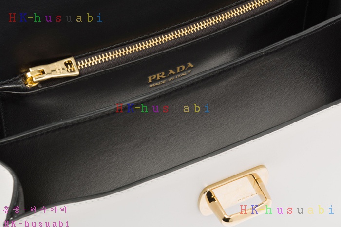 �ڹ̷��ޡ� ����� �� ���� ����� P 1BD188-2