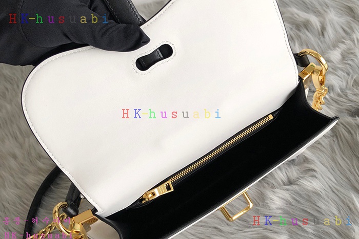 �ڹ̷��ޡ� ����� �� ��Ʈ�� P 1BN004