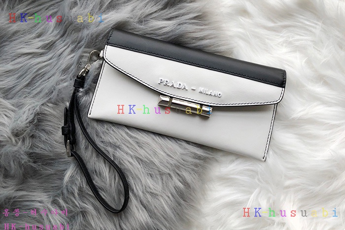 �ڹ̷��ޡ� ����� �ú��� ���� Ŭ��ġ P 1DF004-3