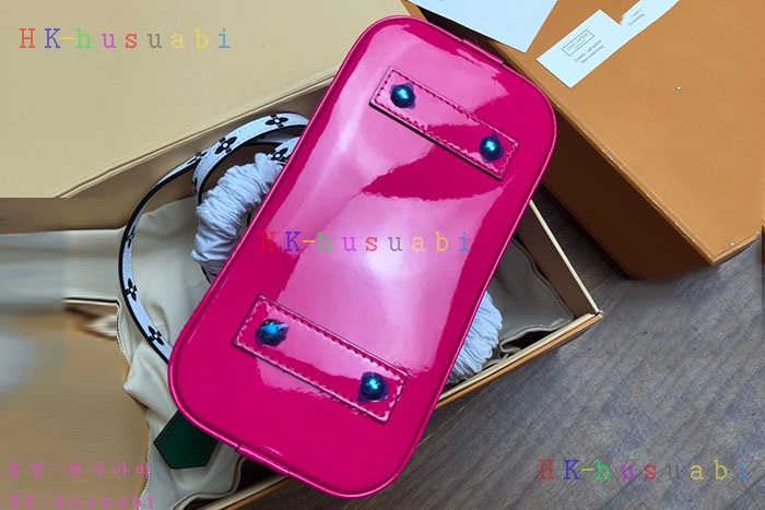 �ڹ̷��ޡ� ���̺��� �˸� BB  M90447