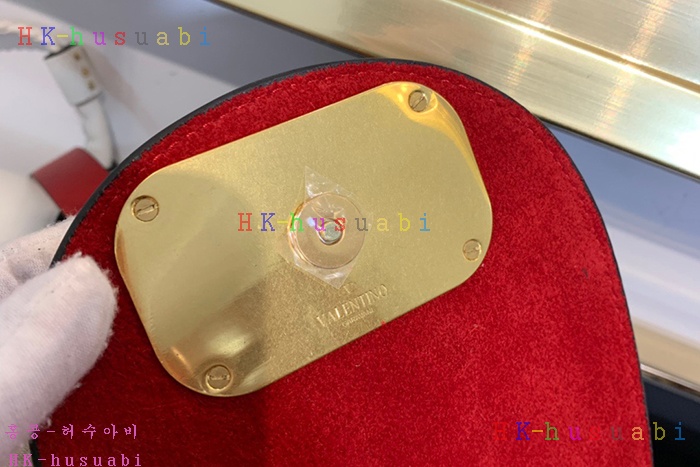 �ڹ̷��ޡ� �߷�Ƽ�� �긵 ũ�ν��� V 009212