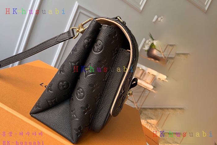 �ڹ̷��ޡ� ���̺��� ������ M44544