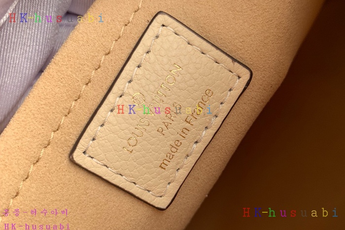 �ڹ̷��ޡ� ���̺��� ������ M44549