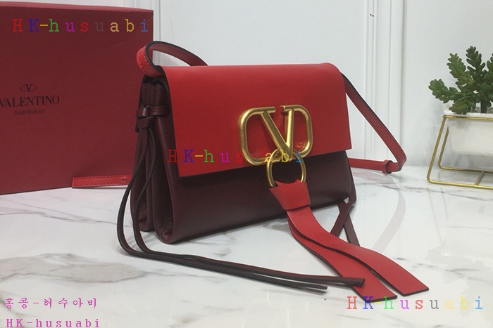 �ڹ̷��ޡ� �߷�Ƽ�� �긵 ũ�ν��ٵ�� V 74417