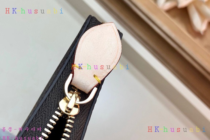 �ڹ̷��ޡ� ���̺��� ���� ���� M67690