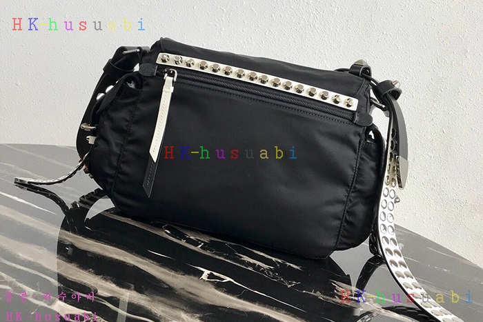 �ڹ̷��ޡ� ����� ���͵� ����� PR 1BD118-6