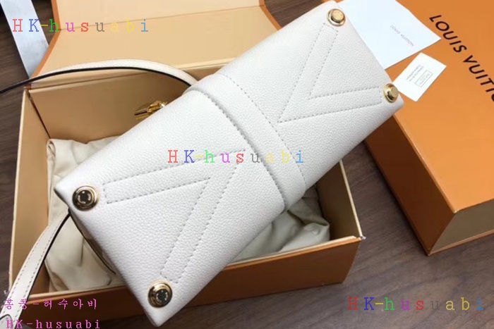 �ڹ̷��ޡ� ���̺��� ���� �� �� M53822