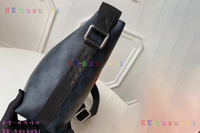 �ڹ̷��ޡ� ���̺��� ��Ŀ���� �޽��� PM N40159