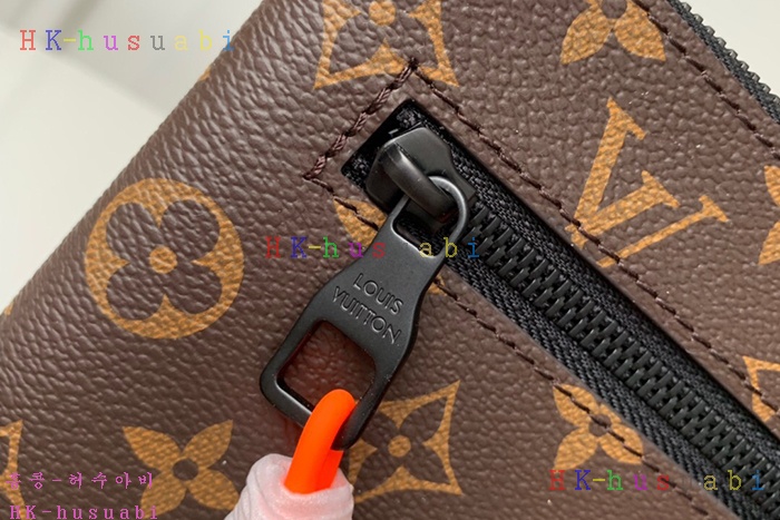 �ڹ̷��ޡ� ���̺��� A4 �Ŀ�ġ  M44484