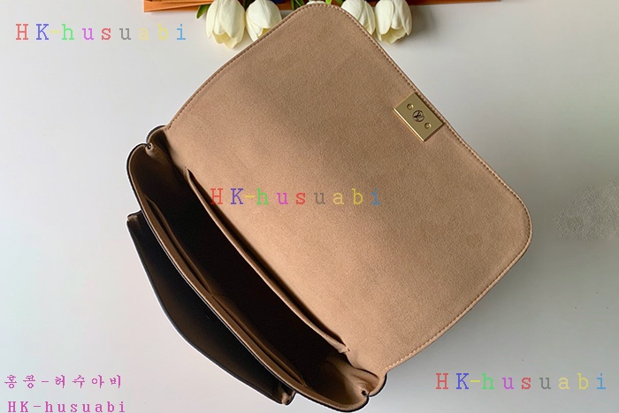 �ڹ̷��ޡ� ���̺��� ������ M43960