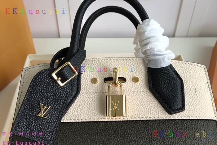 �ڹ̷��ޡ� ���̺��� ��Ƽ ��Ƽ�� ��Ʈ�� M54868(3�÷�)