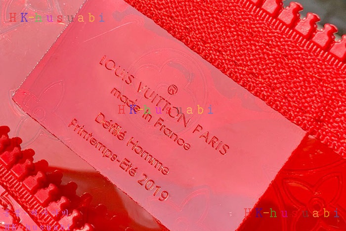 �ڹ̷��ޡ� ���̺��� PVC ŵ��  M53274