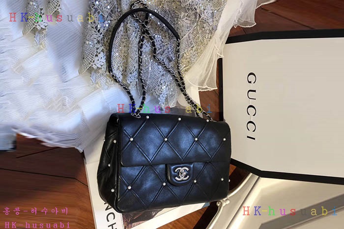 �ڹ̷��ޡ� ���� �÷��� AS1111