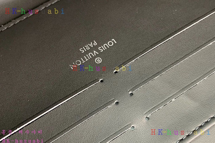 �ڹ̷��ޡ� ���̺��� Ʈ����Ʈ ü������ M67798 (2�÷�)