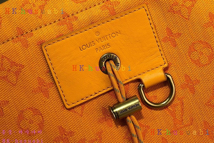 �ڹ̷��ޡ� ���̺��� ��ũ ���� M44617 (3�÷�)