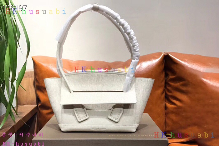 �ڹ̷��ޡ� ���װ�����Ÿ  �Ƹ��� 33 �� /�Ƹ��� 48 �� BV 580725-3