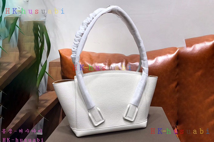 �ڹ̷��ޡ� ���װ�����Ÿ  �Ƹ��� 33 �� /�Ƹ��� 48 �� BV 580725-3