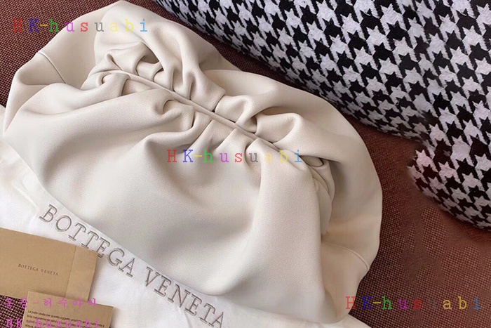 �ڹ̷��ޡ� ���װ�����Ÿ ���� ī�� �Ŀ�ġ BV 576227-4