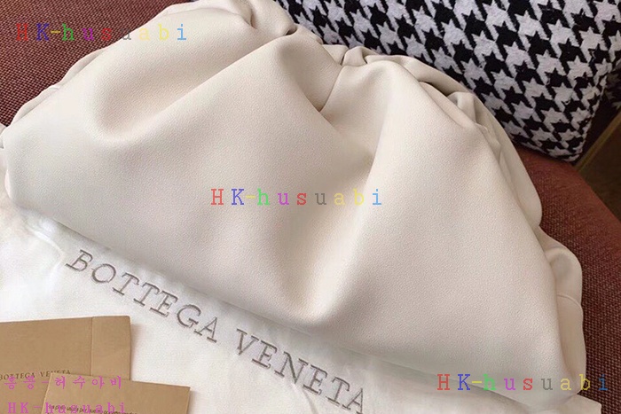 �ڹ̷��ޡ� ���װ�����Ÿ ���� ī�� �Ŀ�ġ BV 576227-4