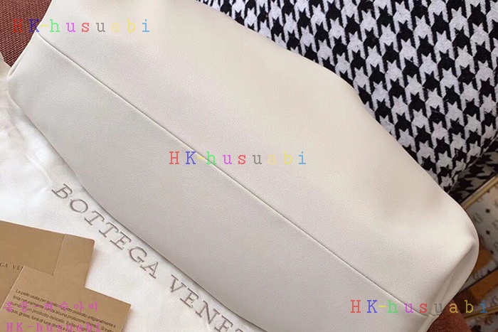 �ڹ̷��ޡ� ���װ�����Ÿ ���� ī�� �Ŀ�ġ BV 576227-4