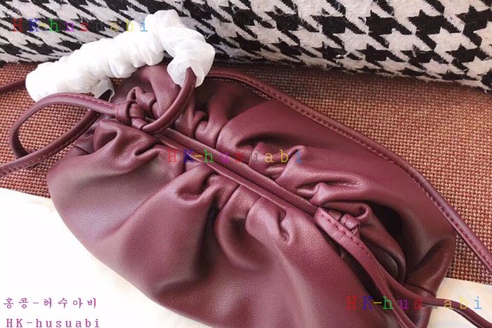 �ڹ̷��ޡ� ���װ�����Ÿ ���� ī�� �Ŀ�ġ  BV 585852-3