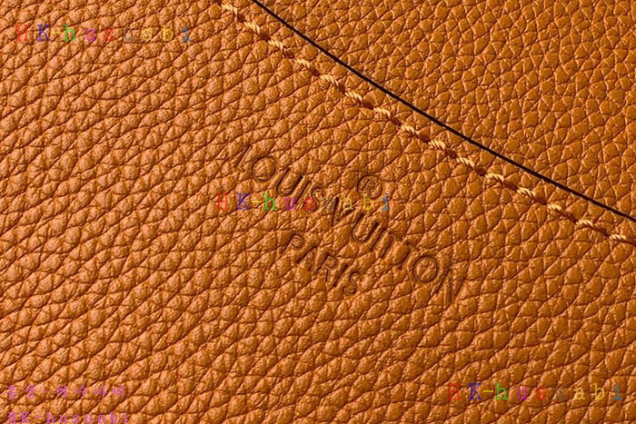 �ڹ̷��ޡڷ��̺��� ��Ÿ M55214