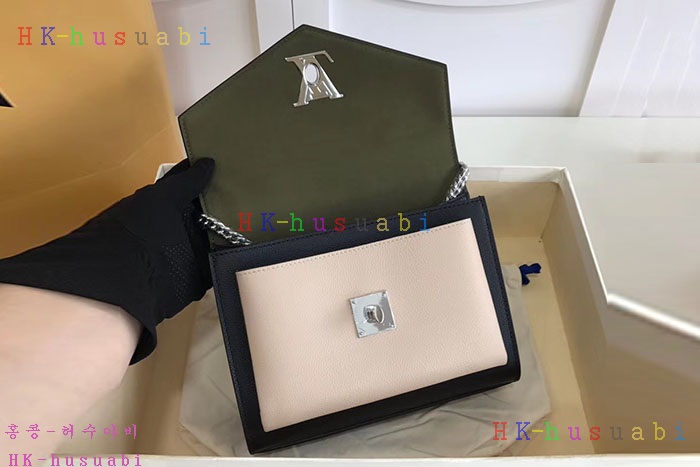 �ڹ̷��ޡ� ���̺��� ���̶��� BB M55522