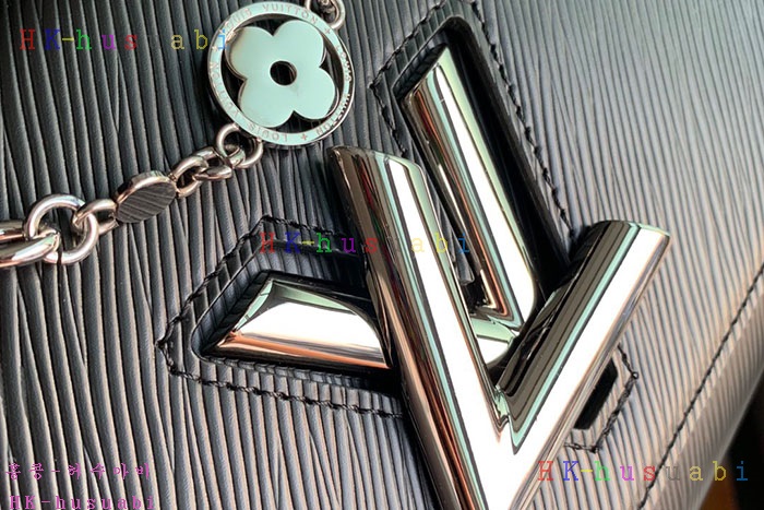 �ڹ̷��ޡ� ���̺��� Ʈ����Ʈ  M55411