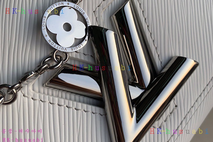 �ڹ̷��ޡ� ���̺��� Ʈ����Ʈ  M55411-4