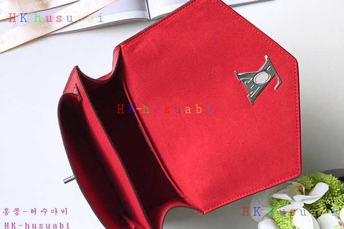 �ڹ̷��ޡ� ���̺��� ���̶��� BB M51419 ���� 