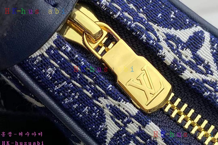 �ڹ̷��ޡڷ��̺��� ���� ���� M81166