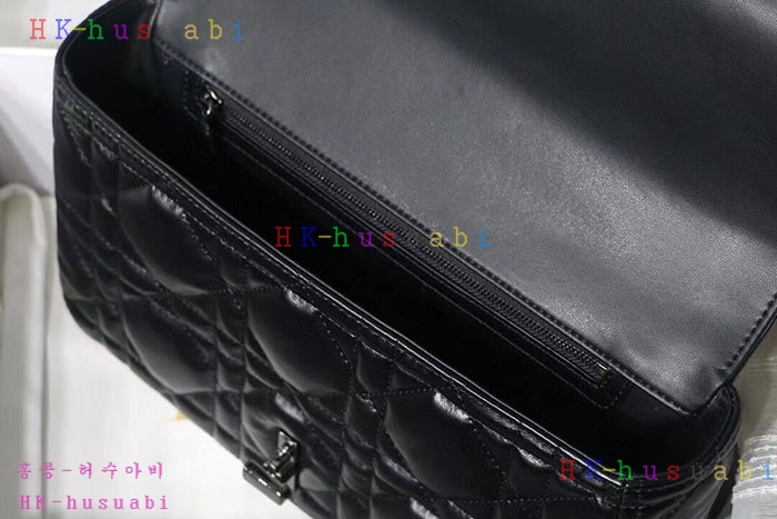 �ڹ̷��ޡڵ�� ī�ι� DR M9243