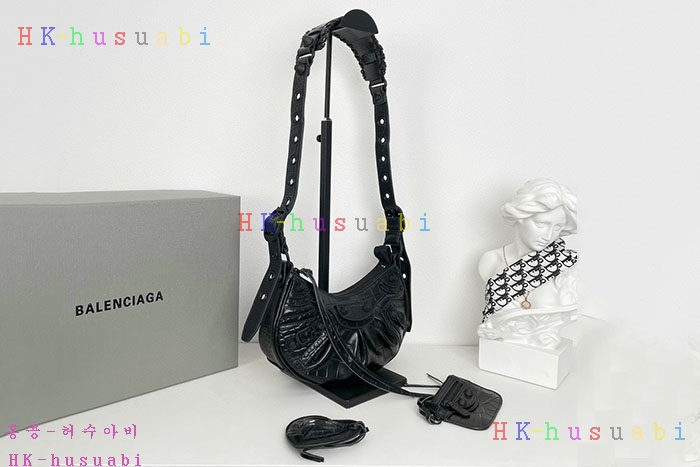 �ڹ̷��ޡڹ߷��þư� ��ī�� ����� 671409-3