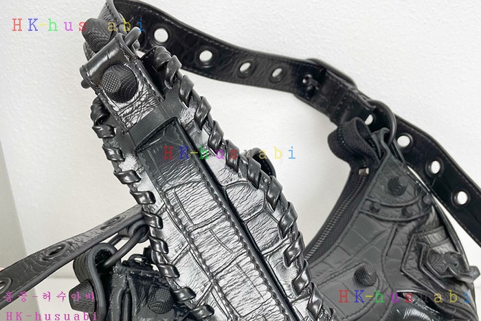 �ڹ̷��ޡڹ߷��þư� ��ī�� ����� 671409-3